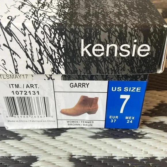 Kensie | Garry Ankle  Boots - Picture 10 of 10